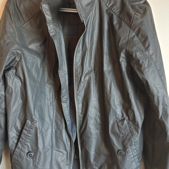 Jacket - Picture 2 of 8